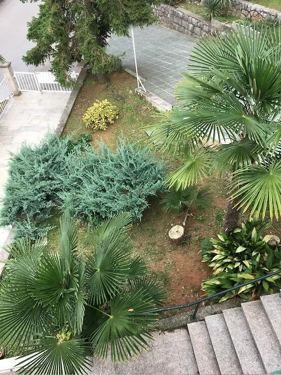 Apartments Kiki أوباتيا كرواتيا